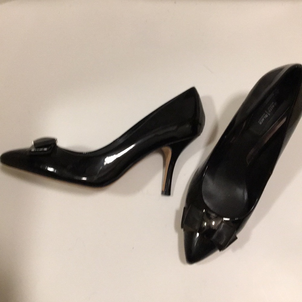 WHBM Patent Heels 👠 with Bow